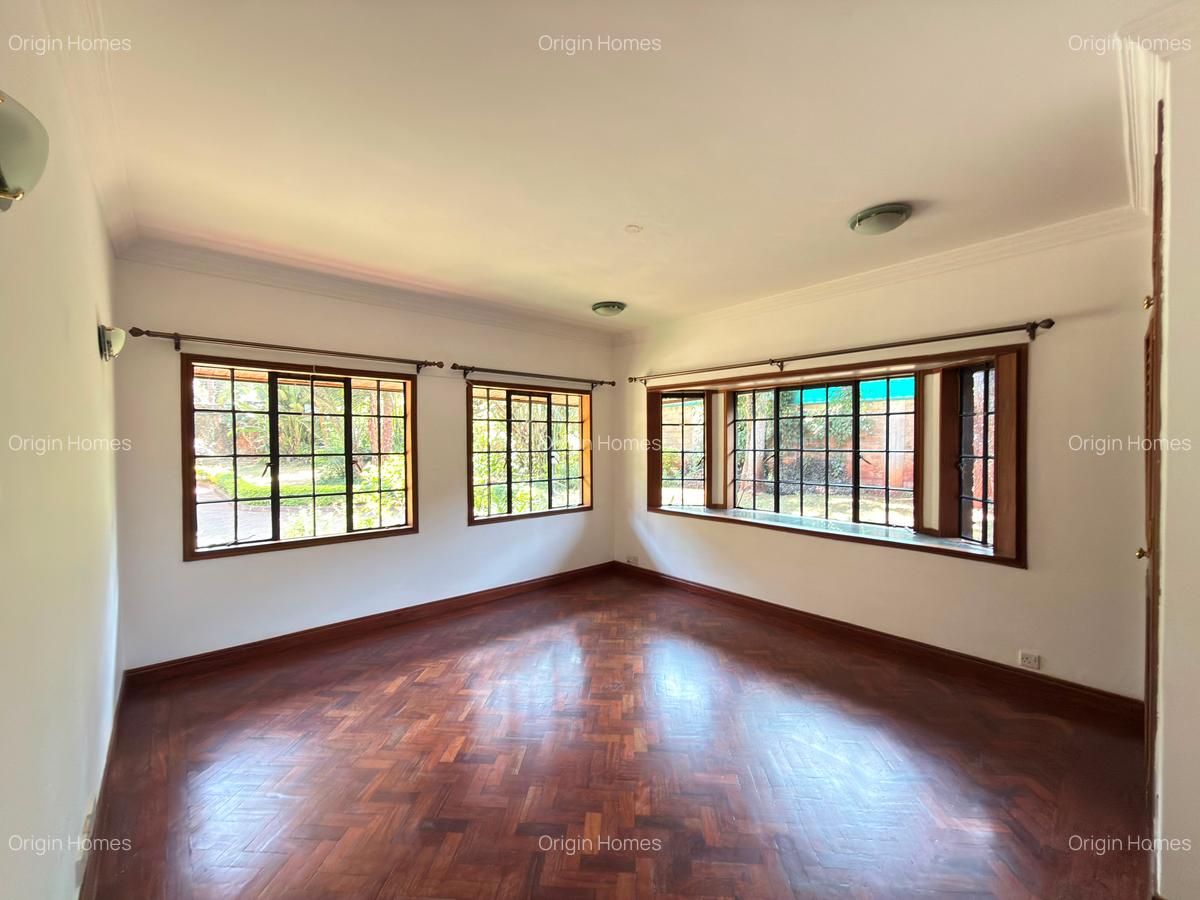 5 Bed House with En Suite at Runda - 7