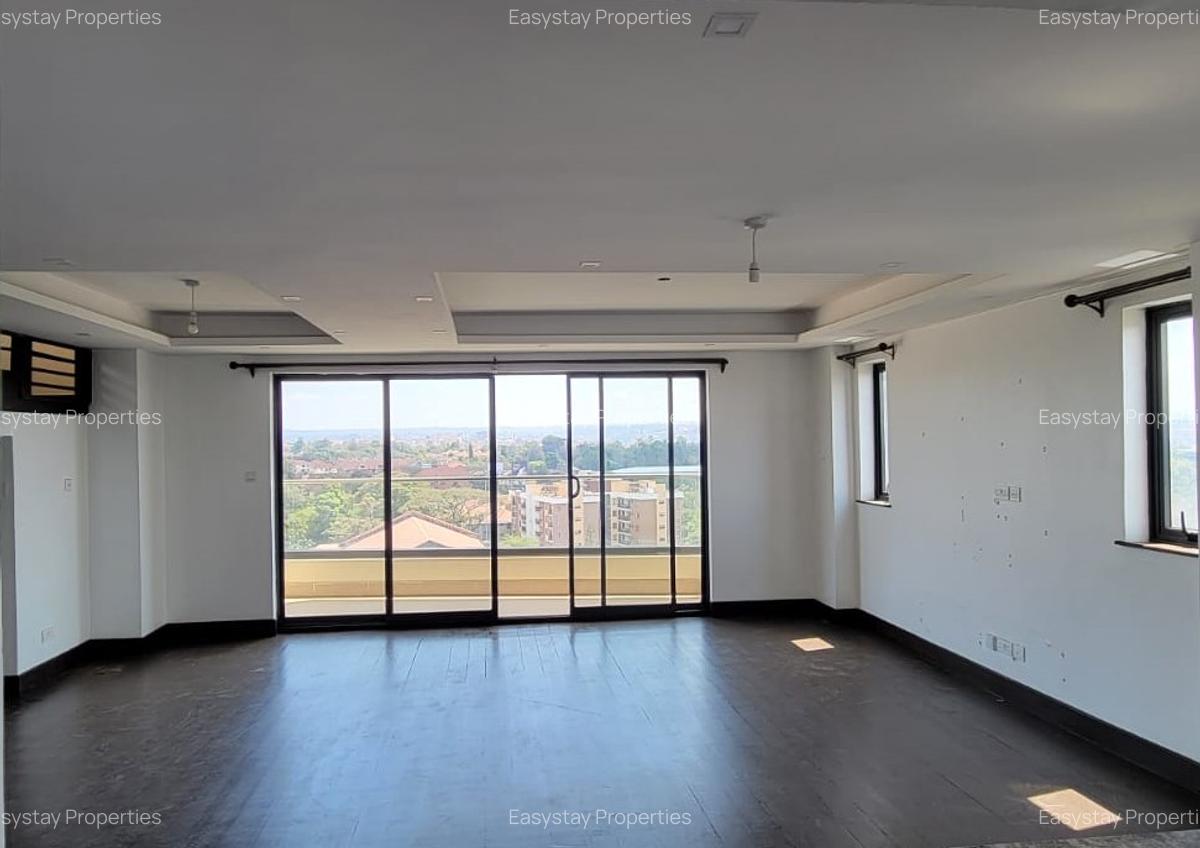 4 Bed Apartment with En Suite in Lavington - 6