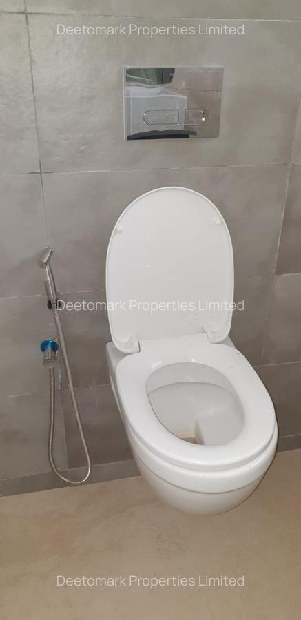 3 Bed Apartment with En Suite at Mara - 14