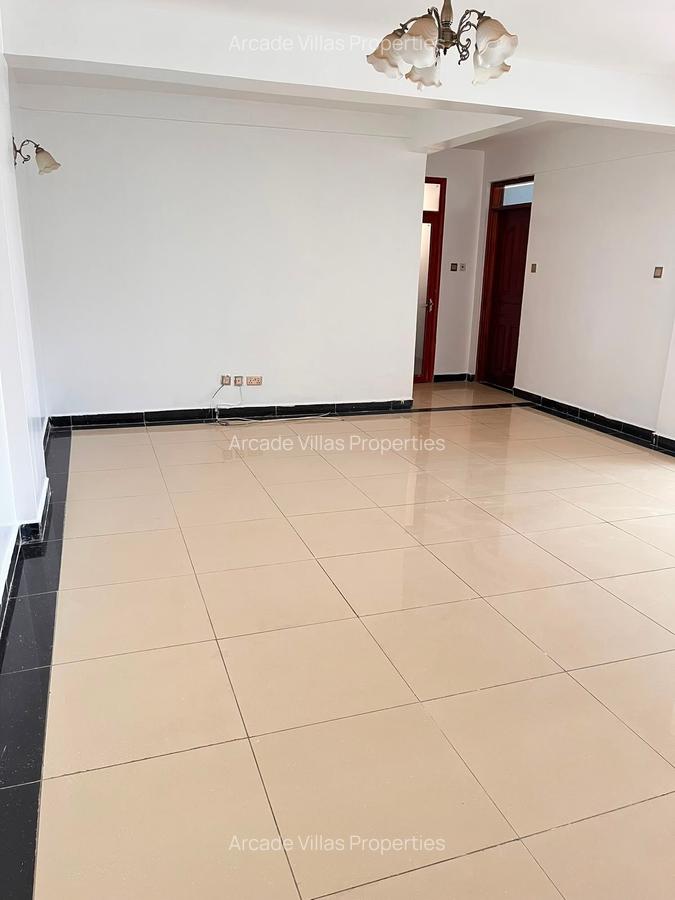 2 Bed Apartment with Borehole in Kilimani - 1
