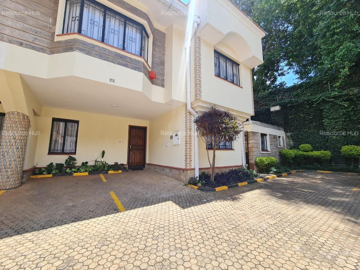 4 Bed Townhouse with En Suite at Off Brook House Drive - 1