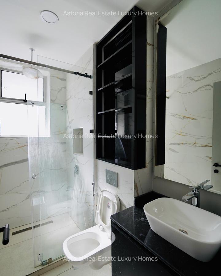 4 Bed Apartment with En Suite at 2026-510 - 20