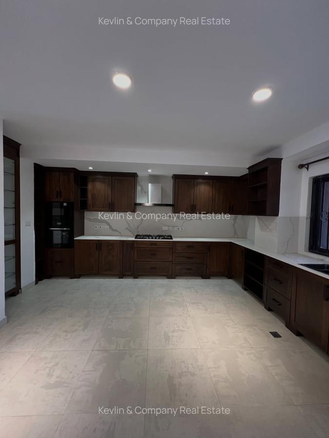 4 Bed Apartment with En Suite in Kileleshwa - 2