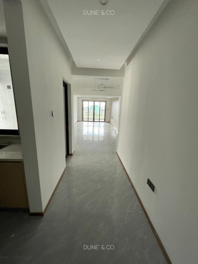 2 Bed Apartment with En Suite in Riverside - 2
