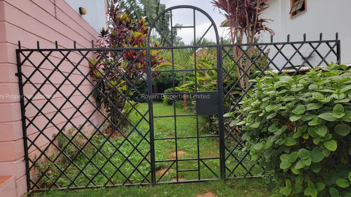 4 Bed House with En Suite in Kiambu Road - 16