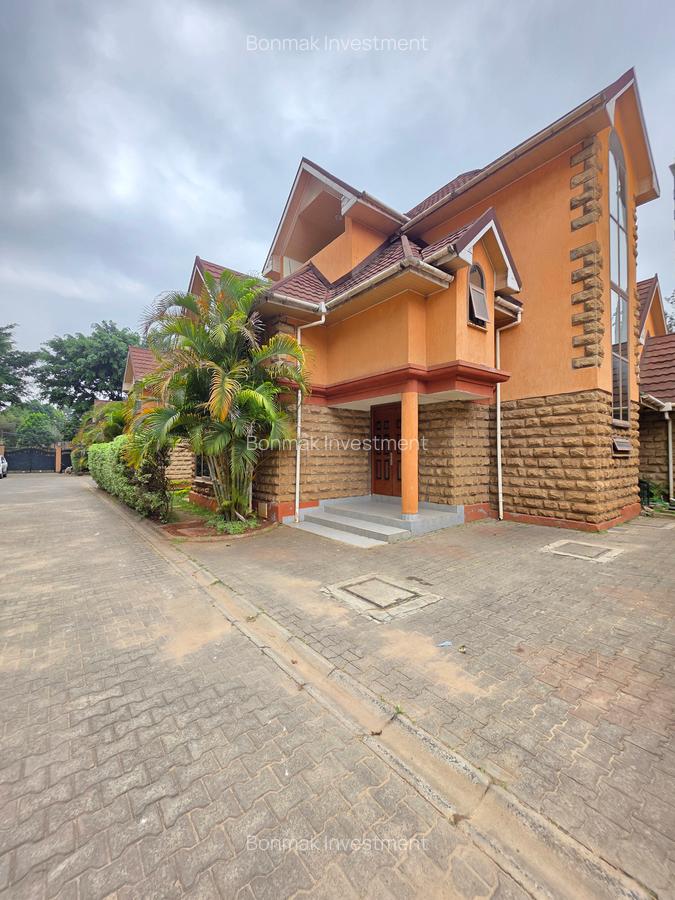 4 Bed Townhouse with En Suite at Lavington Green - 1