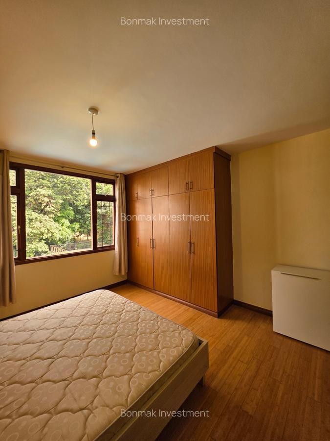 Furnished 3 Bed Apartment with En Suite at Riverside Drive - 15