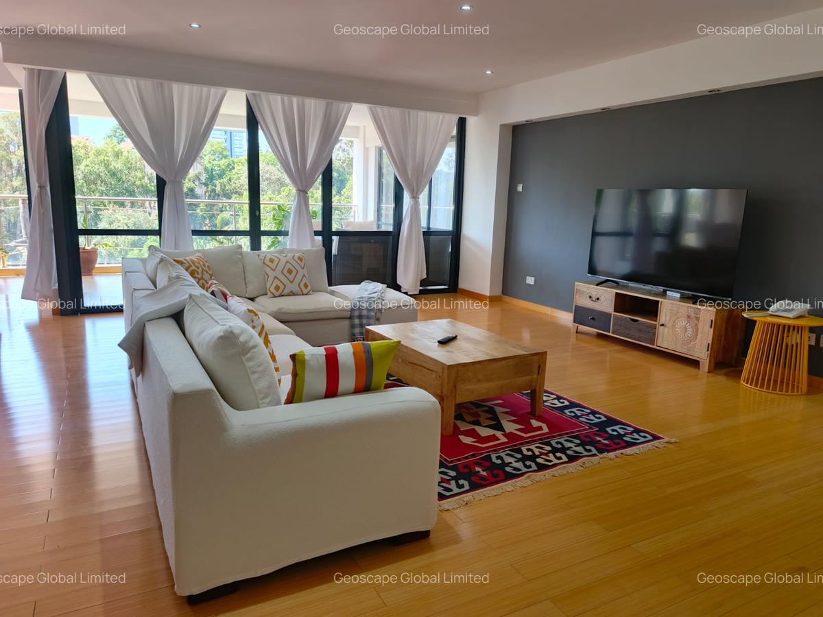Furnished 3 Bed Apartment with En Suite in Spring Valley - 18