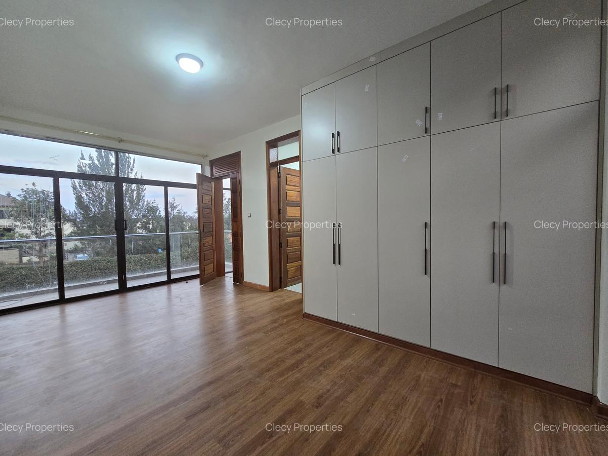 5 Bed House with En Suite at Kamakis - 13