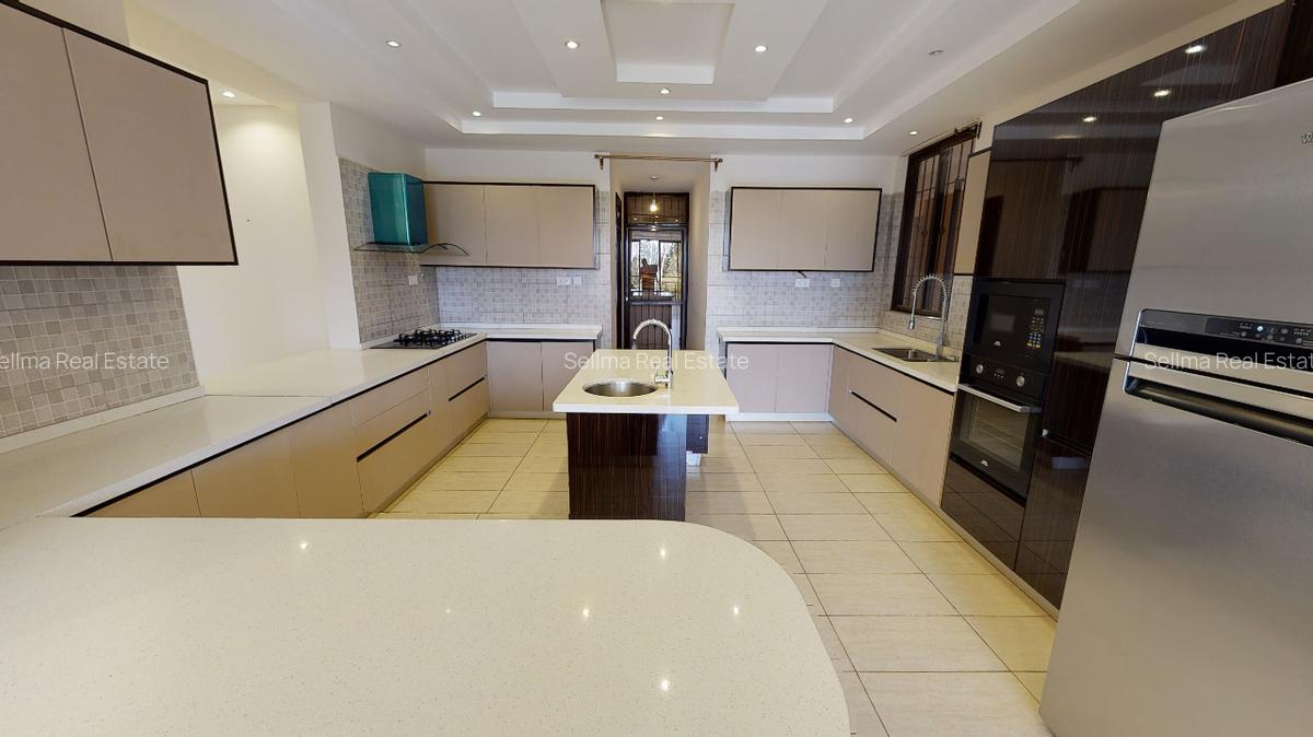 4 Bed Apartment with En Suite at General Mathenge - 1