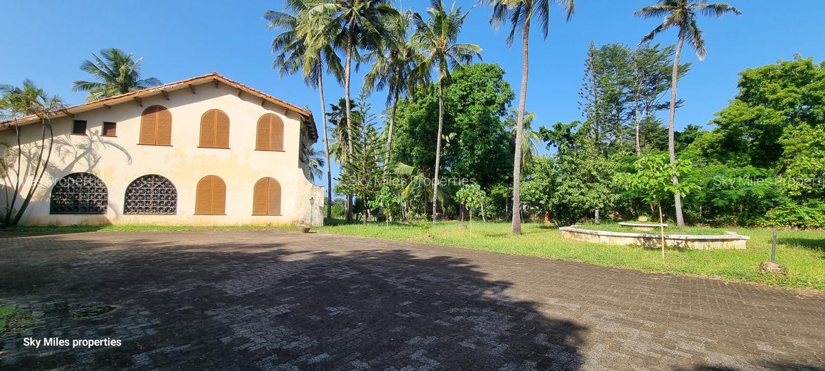 3.7 ac Land at Serena - 4