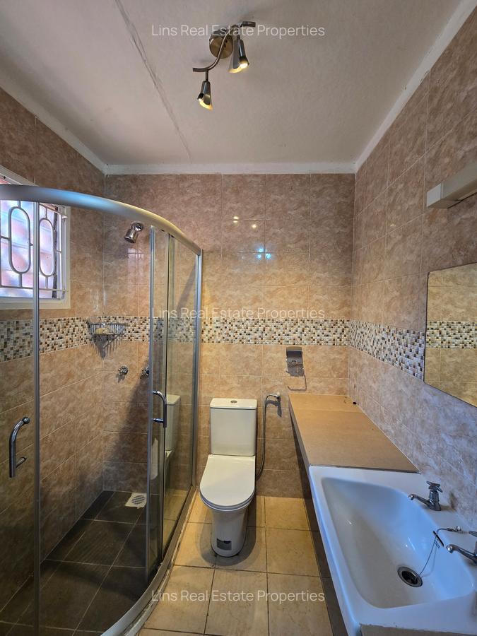 3 Bed House with En Suite in Loresho - 10