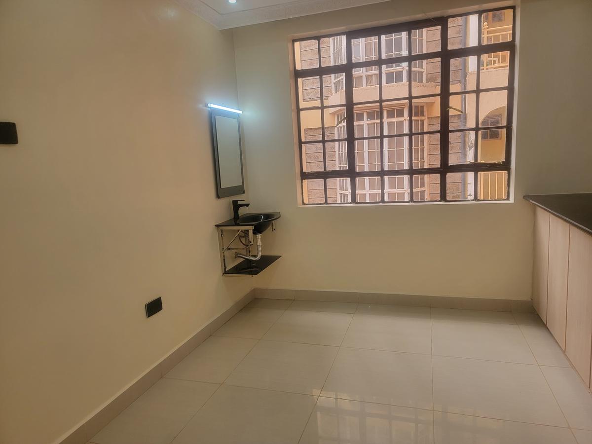 2 Bed Apartment with En Suite in Ruaka - 6