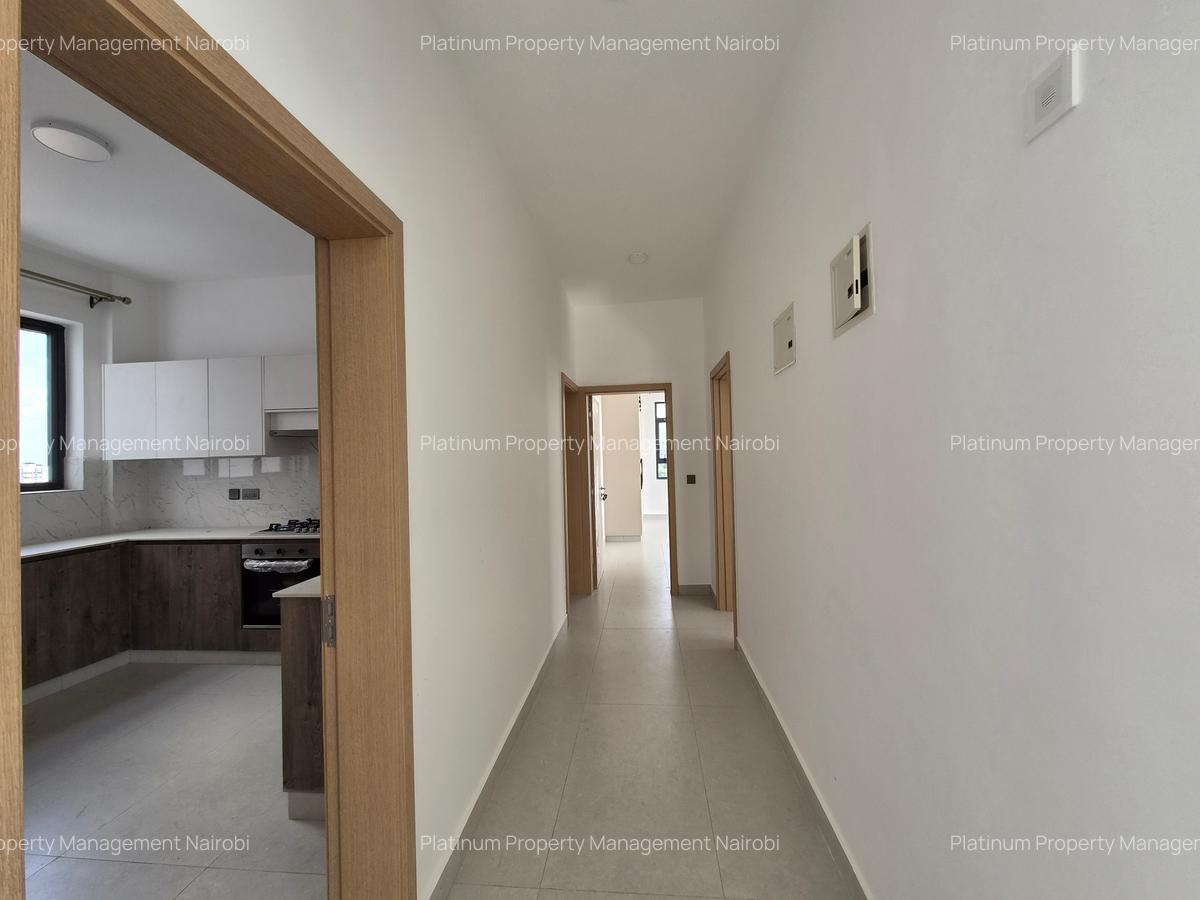 3 Bed Apartment with En Suite at Brookside Gardens - 8