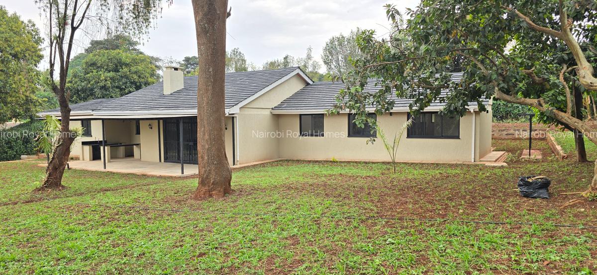 4 Bed House with En Suite at Loresho Crescent - 5