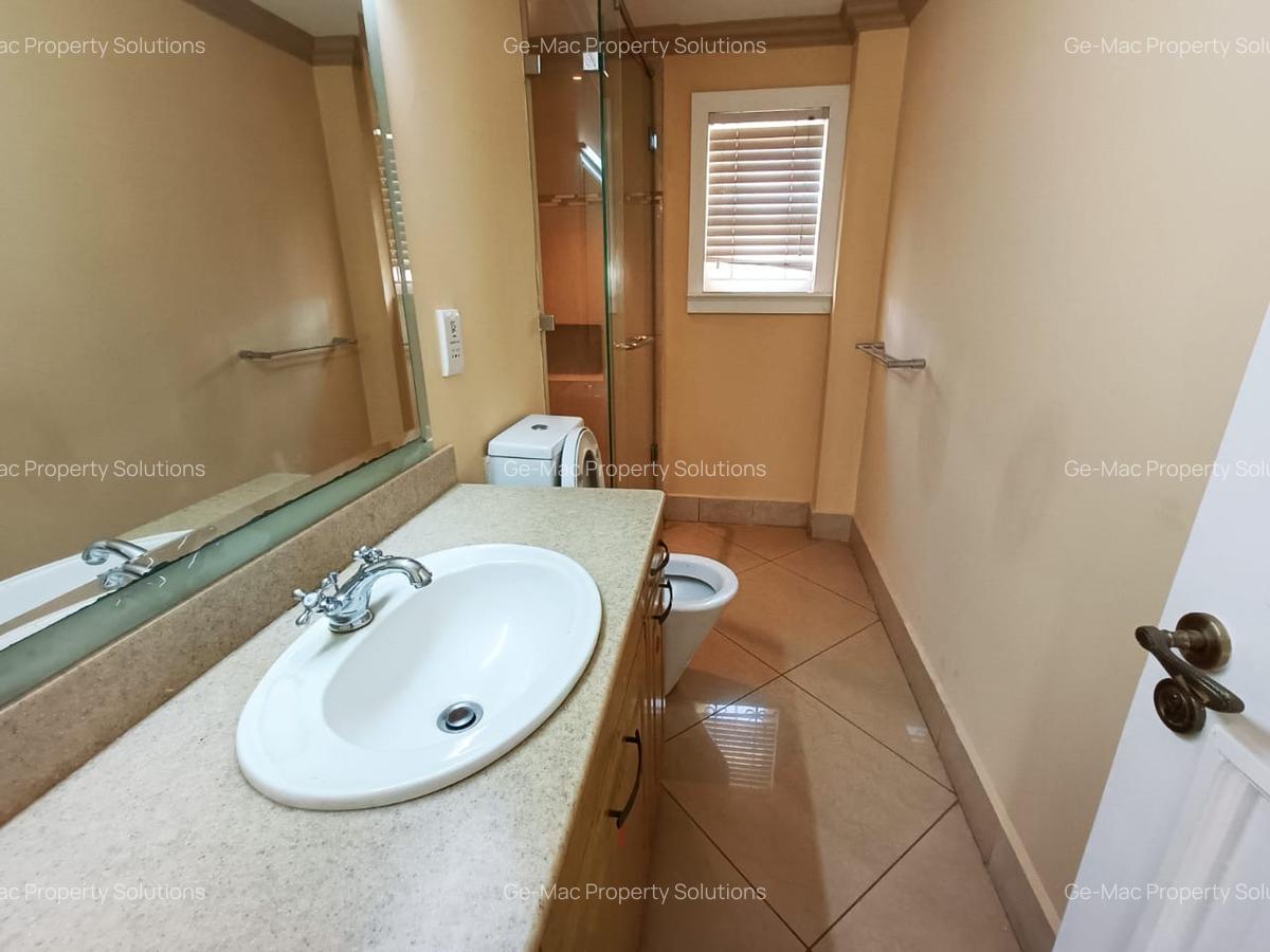 4 Bed House with En Suite in Kitisuru - 10