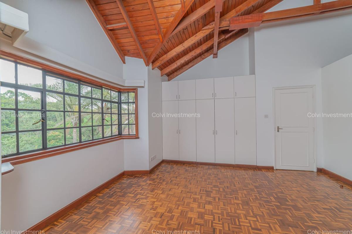 3 Bed House with En Suite in Runda - 10