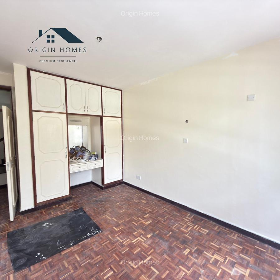 5 Bed Townhouse with En Suite at Kilimani - 4