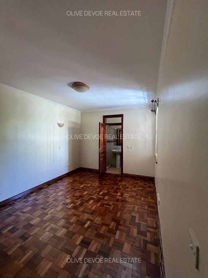 5 Bed Townhouse with En Suite in Kileleshwa - 7
