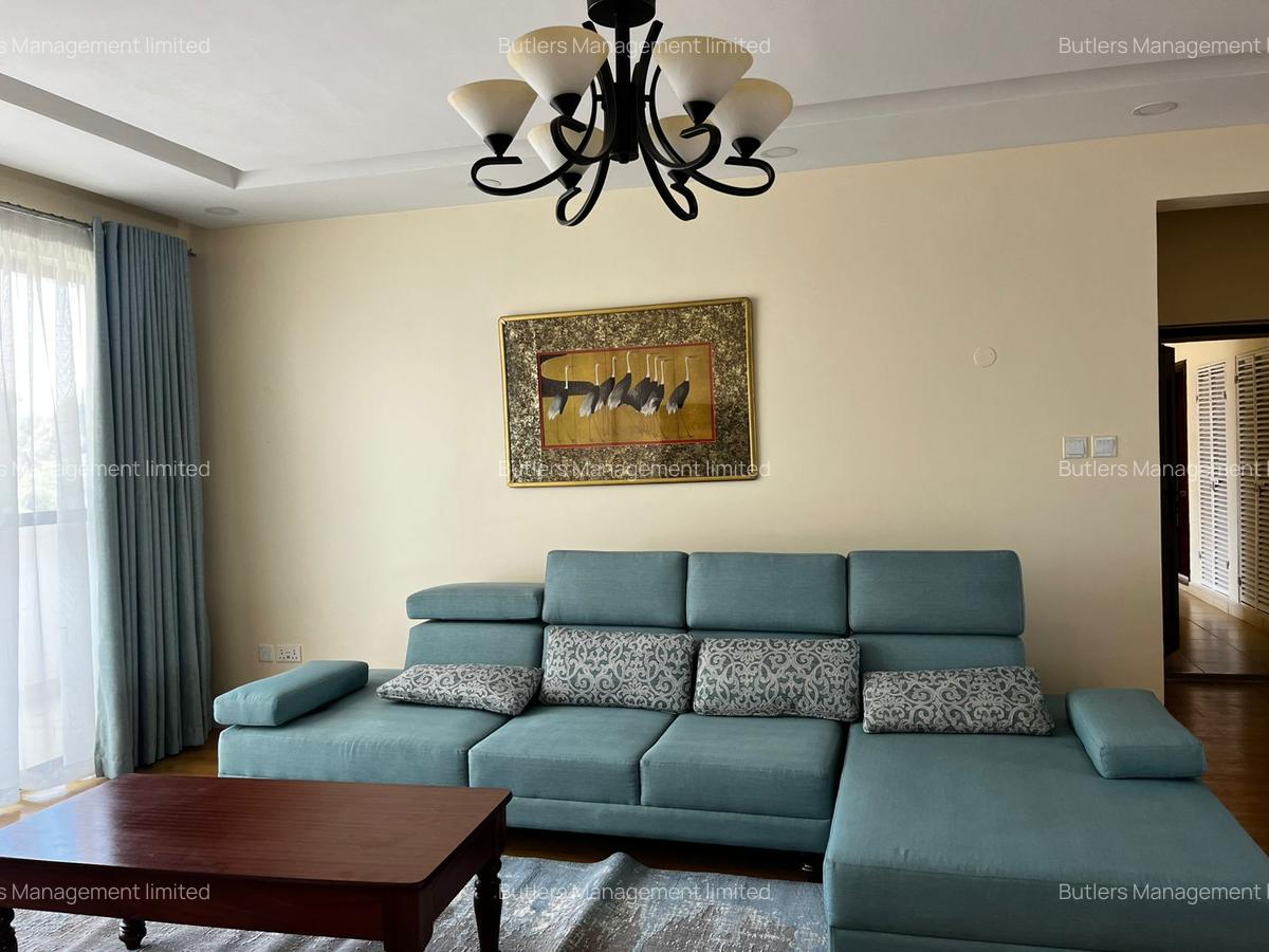 Serviced 3 Bed Apartment with En Suite in Brookside - 5