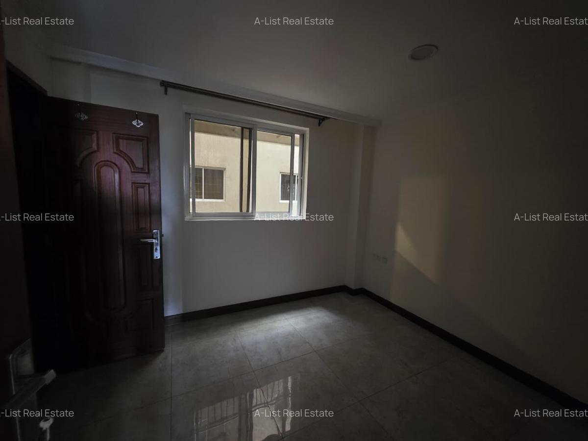 4 Bed Apartment with En Suite at Argwings Kodhek - 17