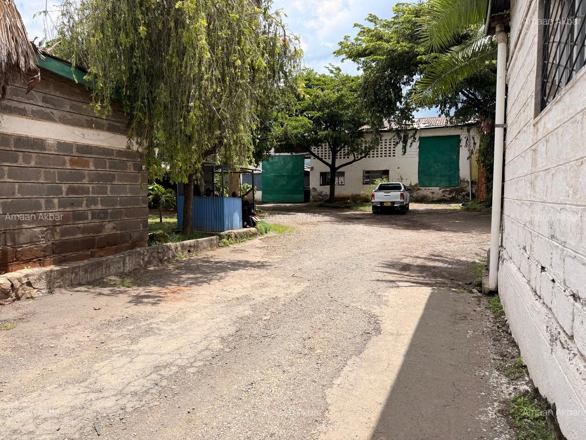 3.5 ac Commercial Property at Shabab - 10