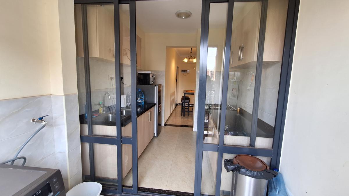 Serviced 2 Bed Apartment with En Suite in Kilimani - 9