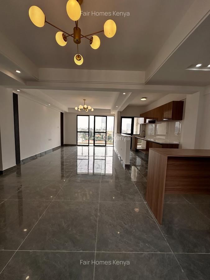 2 Bed Apartment with En Suite at Riverside Drive - 1