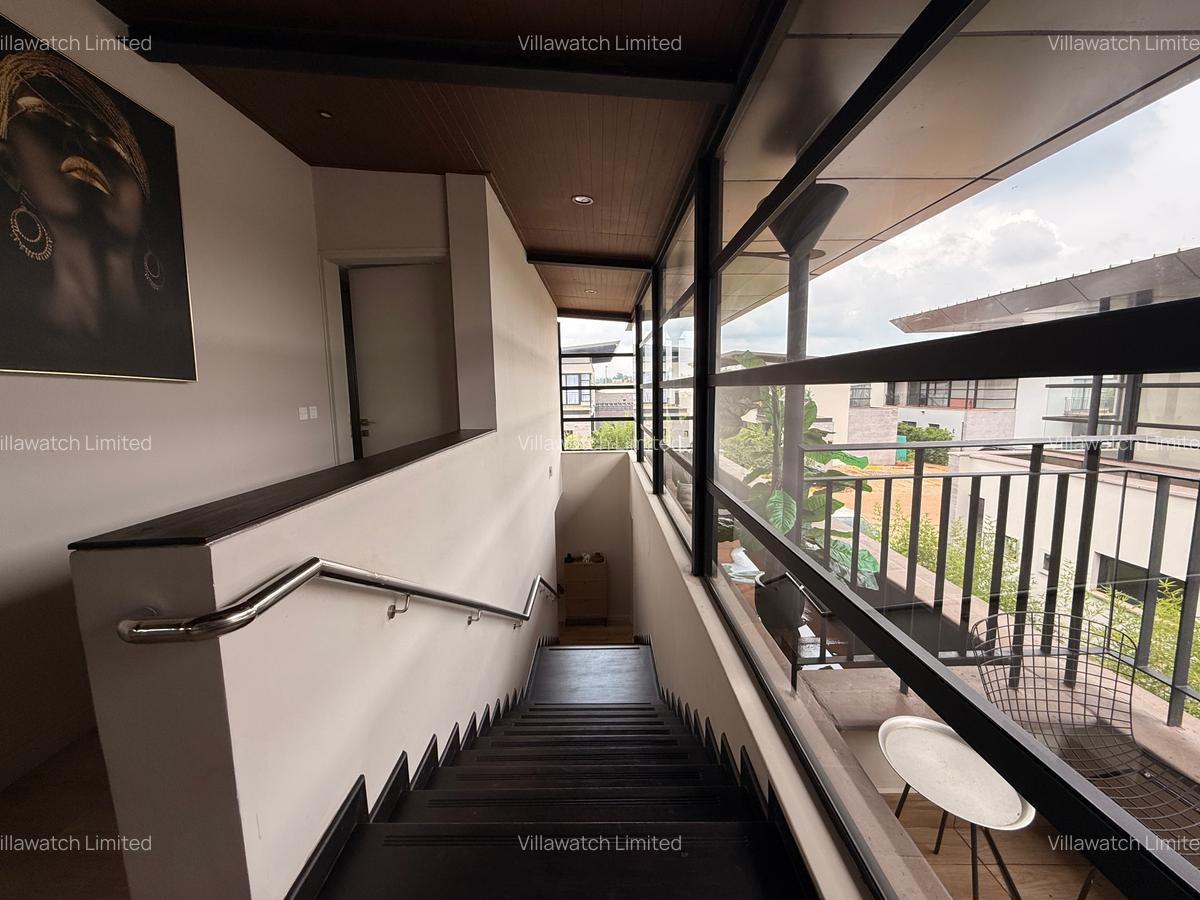 4 Bed Townhouse with En Suite at Runda - 15