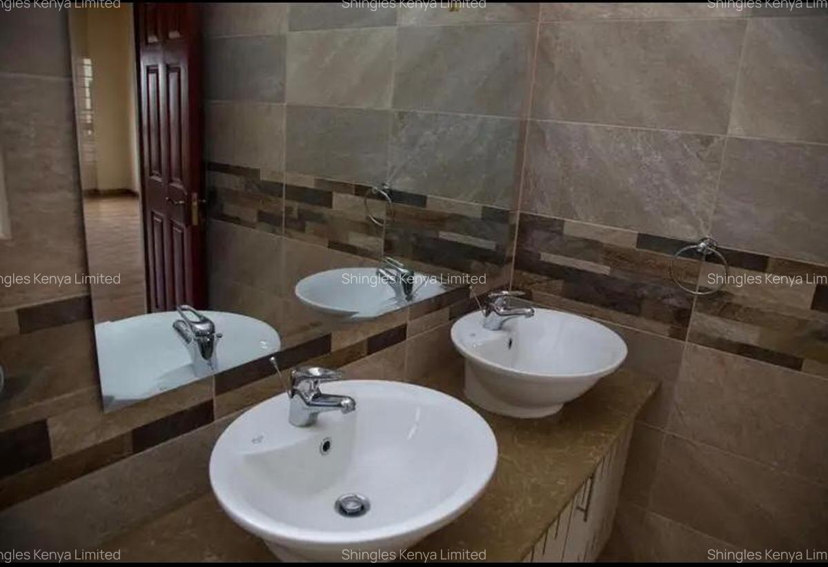 2 Bed Apartment with En Suite in Rhapta Road - 8
