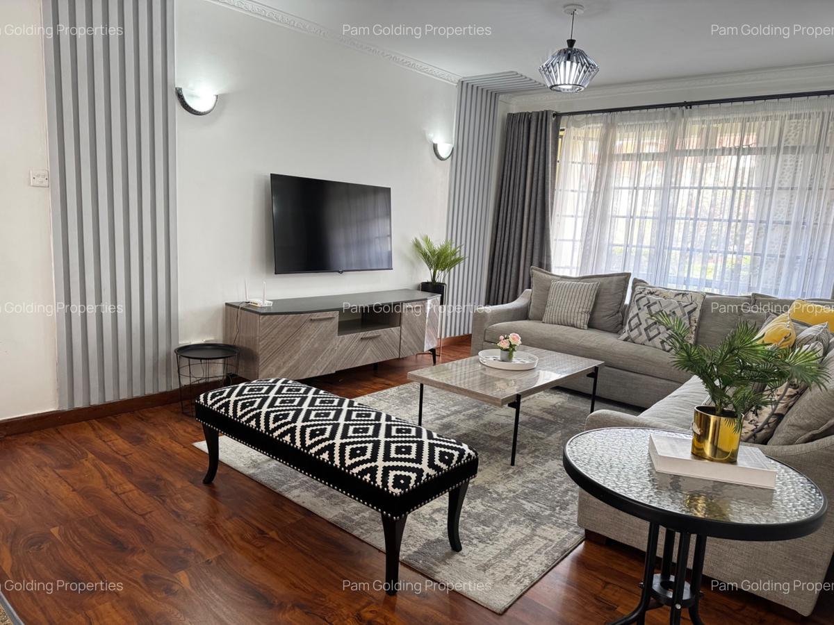 2 Bed Apartment with En Suite in Riverside - 3