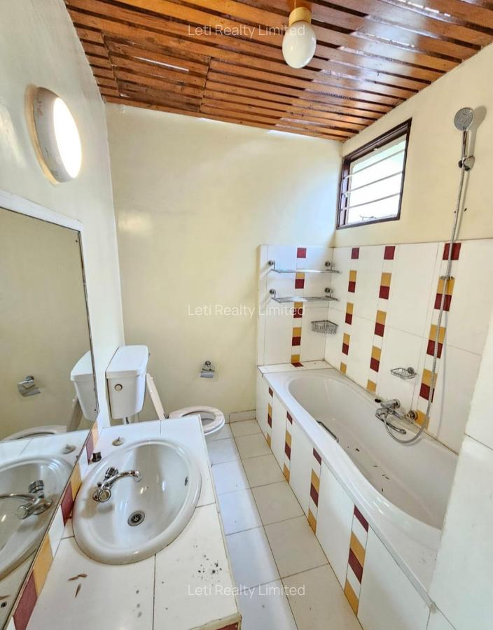 3 Bed Townhouse with En Suite in Kilimani - 9