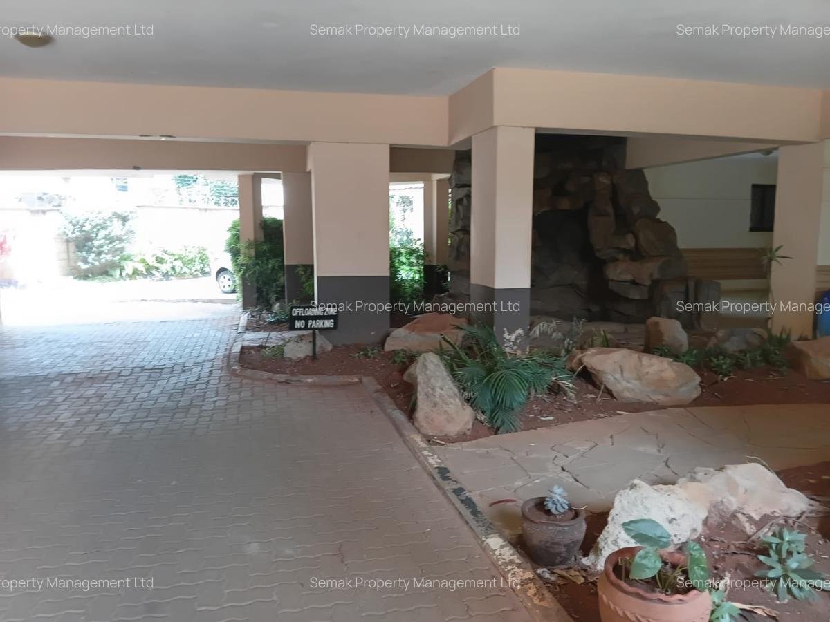 3 Bed Apartment with En Suite in Westlands Area - 4