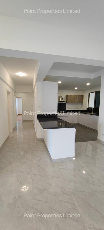 4 Bed Apartment with En Suite in Kileleshwa - 5