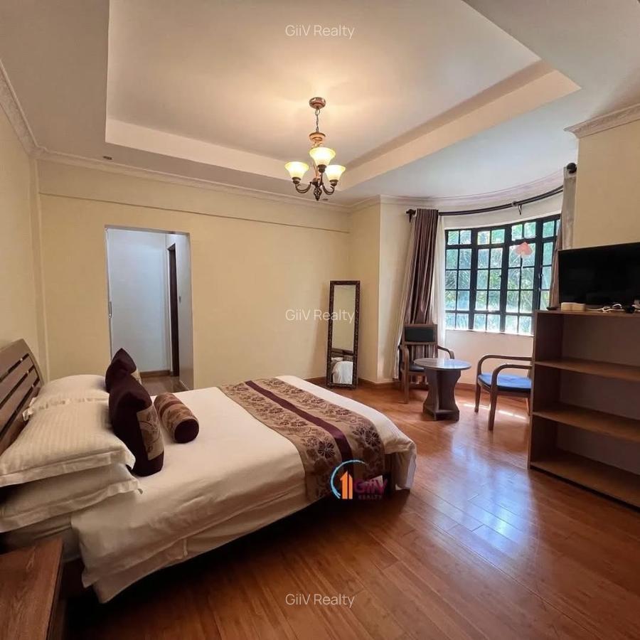 Serviced 2 Bed Apartment with En Suite in Nyari - 9