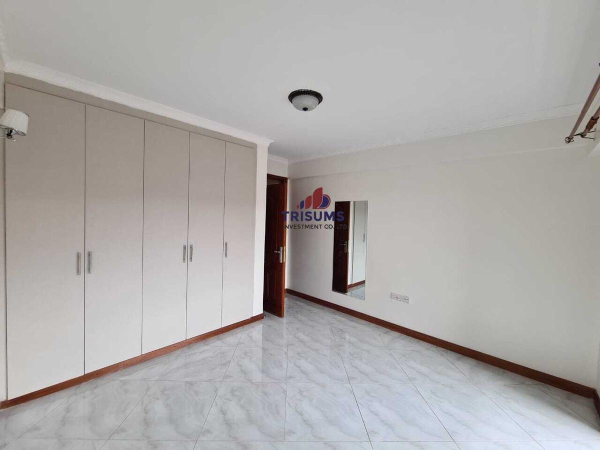 2 Bed Apartment with En Suite at Westlands - 15