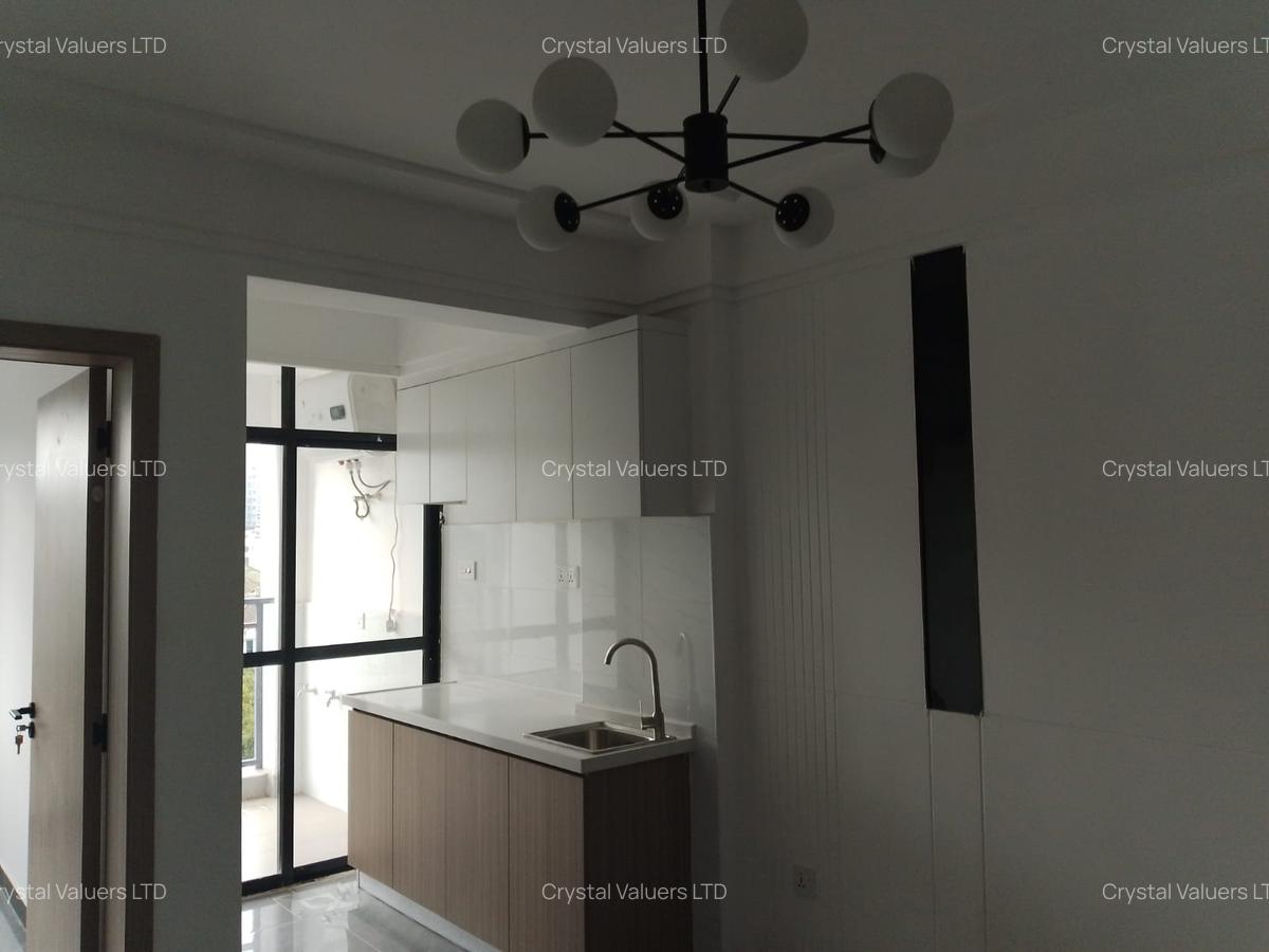 1 Bed Apartment with En Suite in Kilimani - 5