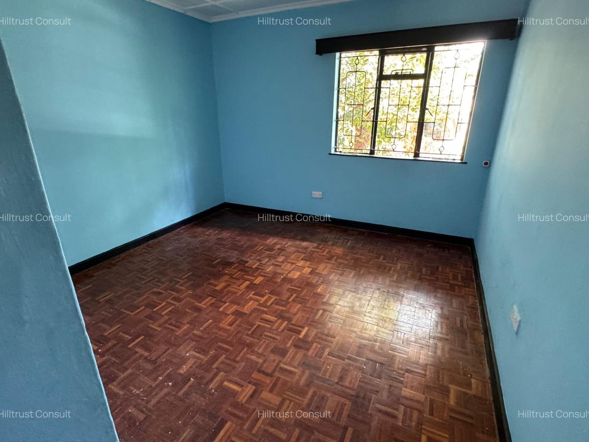 4 Bed Townhouse with En Suite at Off James Gichuru - 13