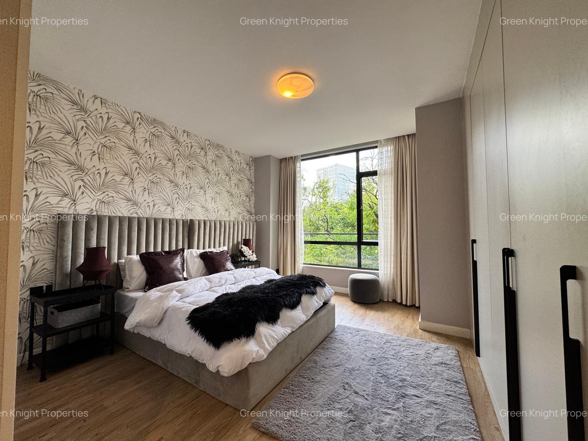 Serviced 2 Bed Apartment with En Suite in Westlands Area - 9