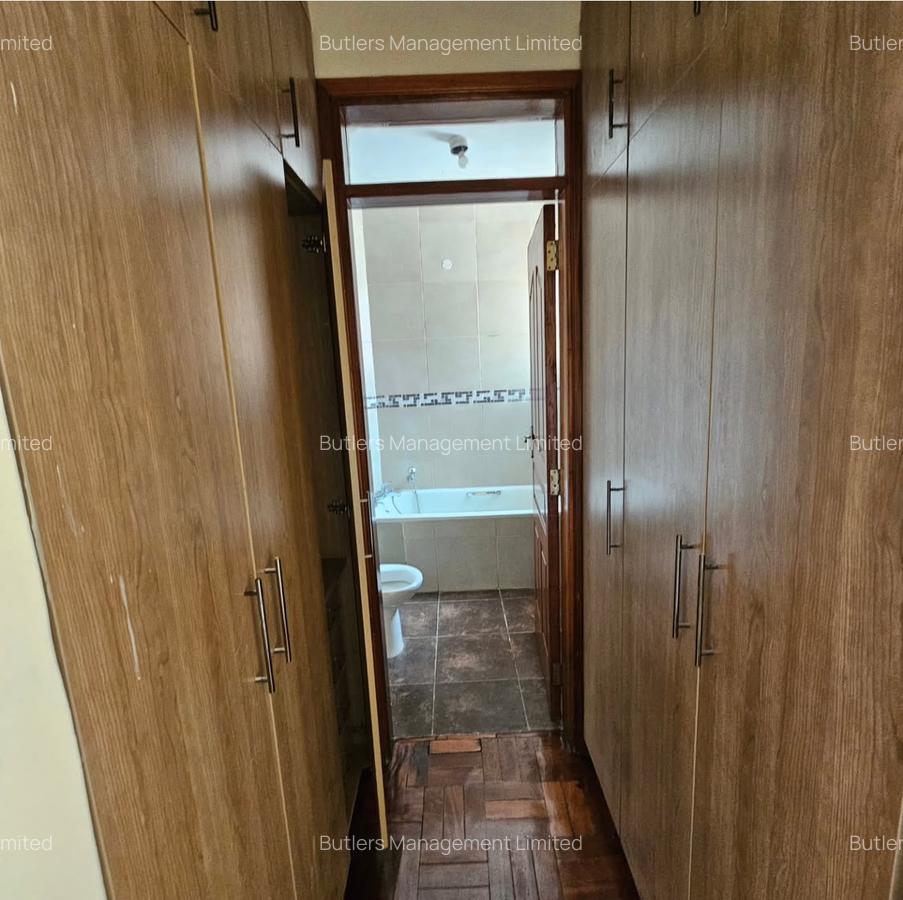 3 Bed Apartment with En Suite in Riverside - 14