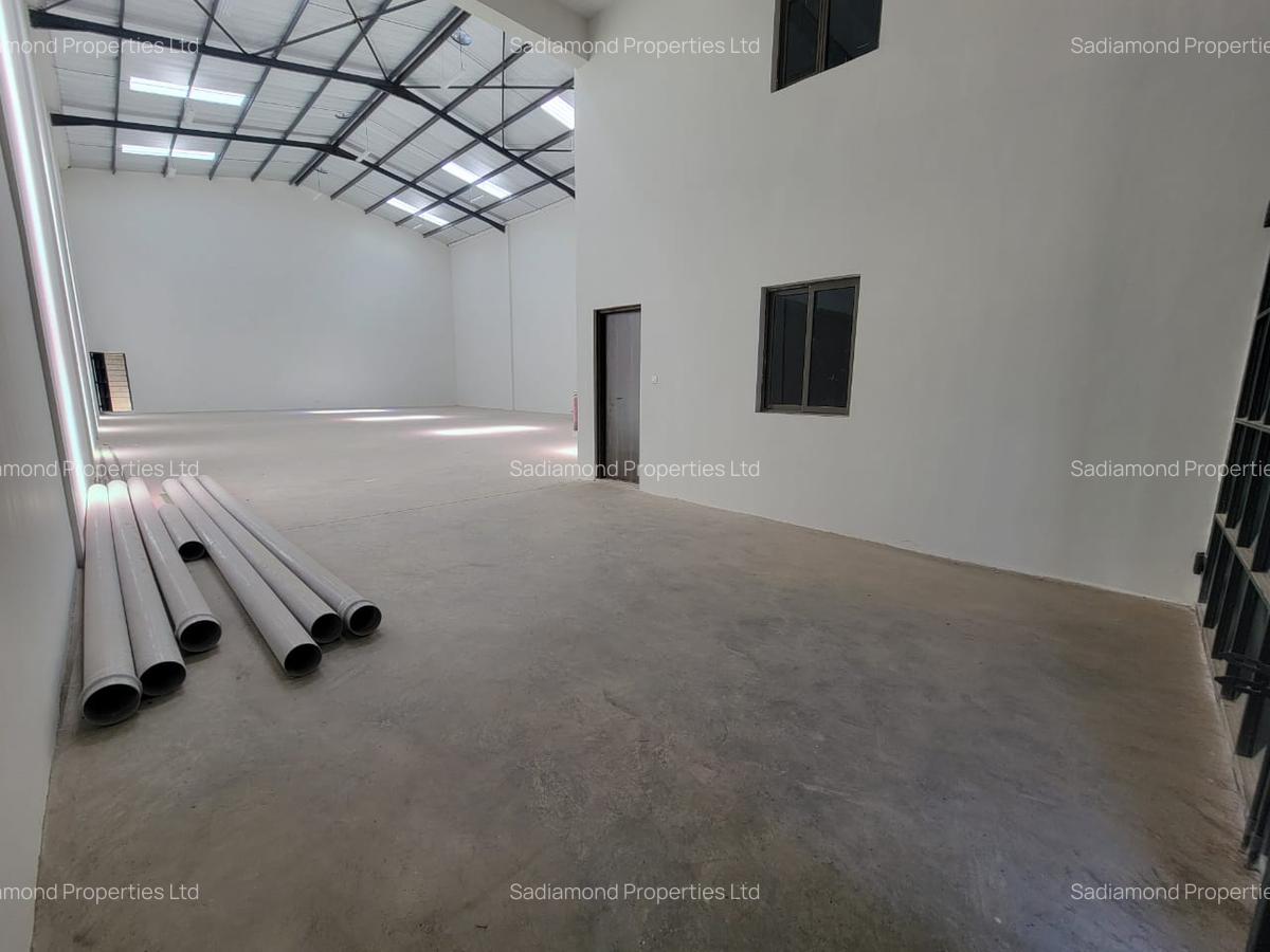 6,500 ft² Warehouse in Syokimau - 1