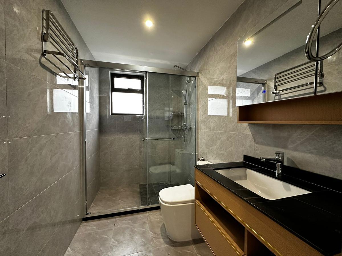 2 Bed Apartment with En Suite at Kilimani - 10