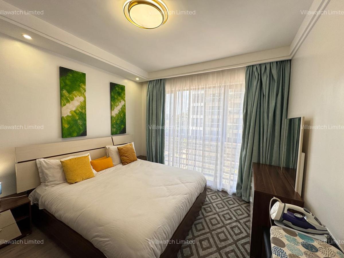 Serviced 2 Bed Apartment with En Suite in Riverside - 13