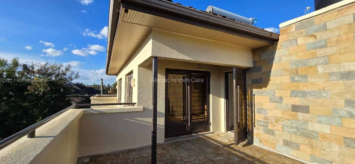 5 Bed House with En Suite at Varsityville - 16