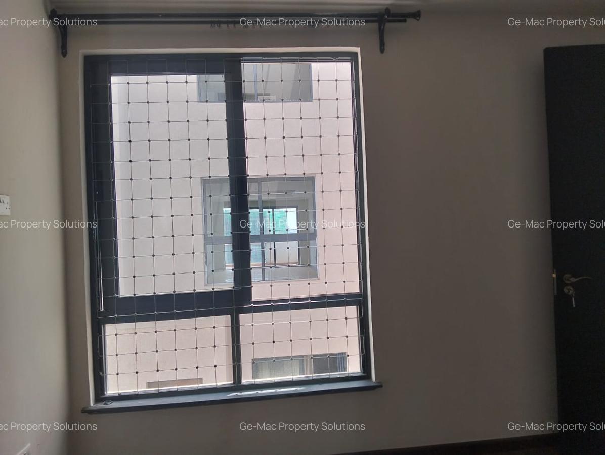 3 Bed Apartment with En Suite in Lavington - 12