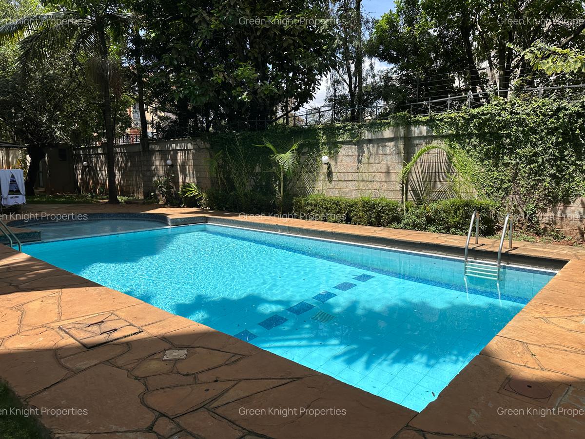 Serviced 3 Bed Apartment with En Suite in Lavington - 10