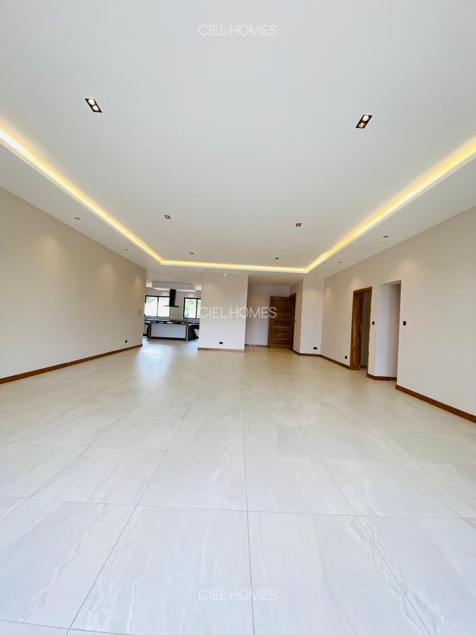 4 Bed House with En Suite in Loresho - 2