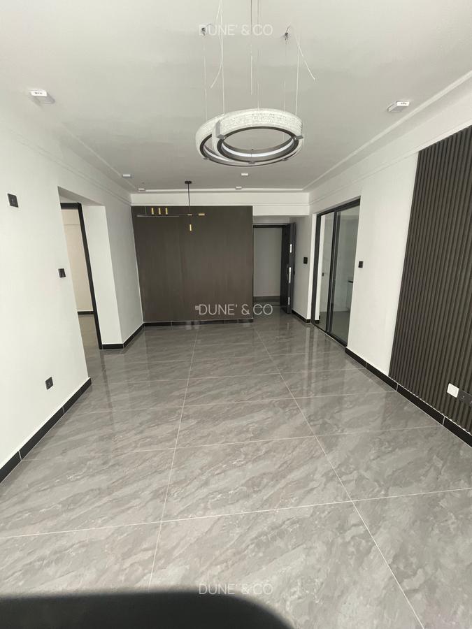 2 Bed Apartment with En Suite in Lavington - 7