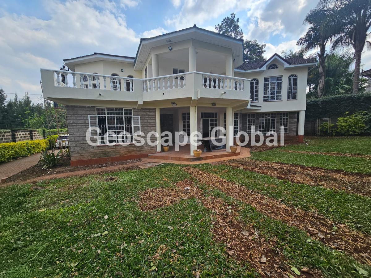 5 Bed House with En Suite in Runda - 16