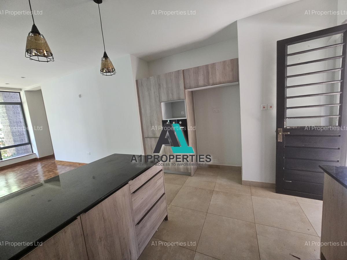 5 Bed Townhouse with En Suite in Lavington - 7